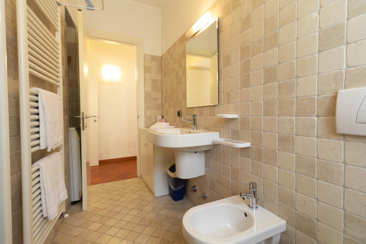 Mamma Ciccia Holiday Home - Conventino Манделло-дель-Ларио Экстерьер фото